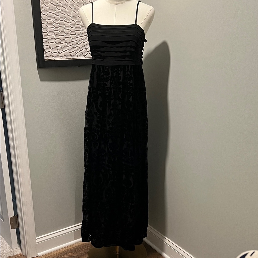 Max Studio Black Textured Maxi Dress